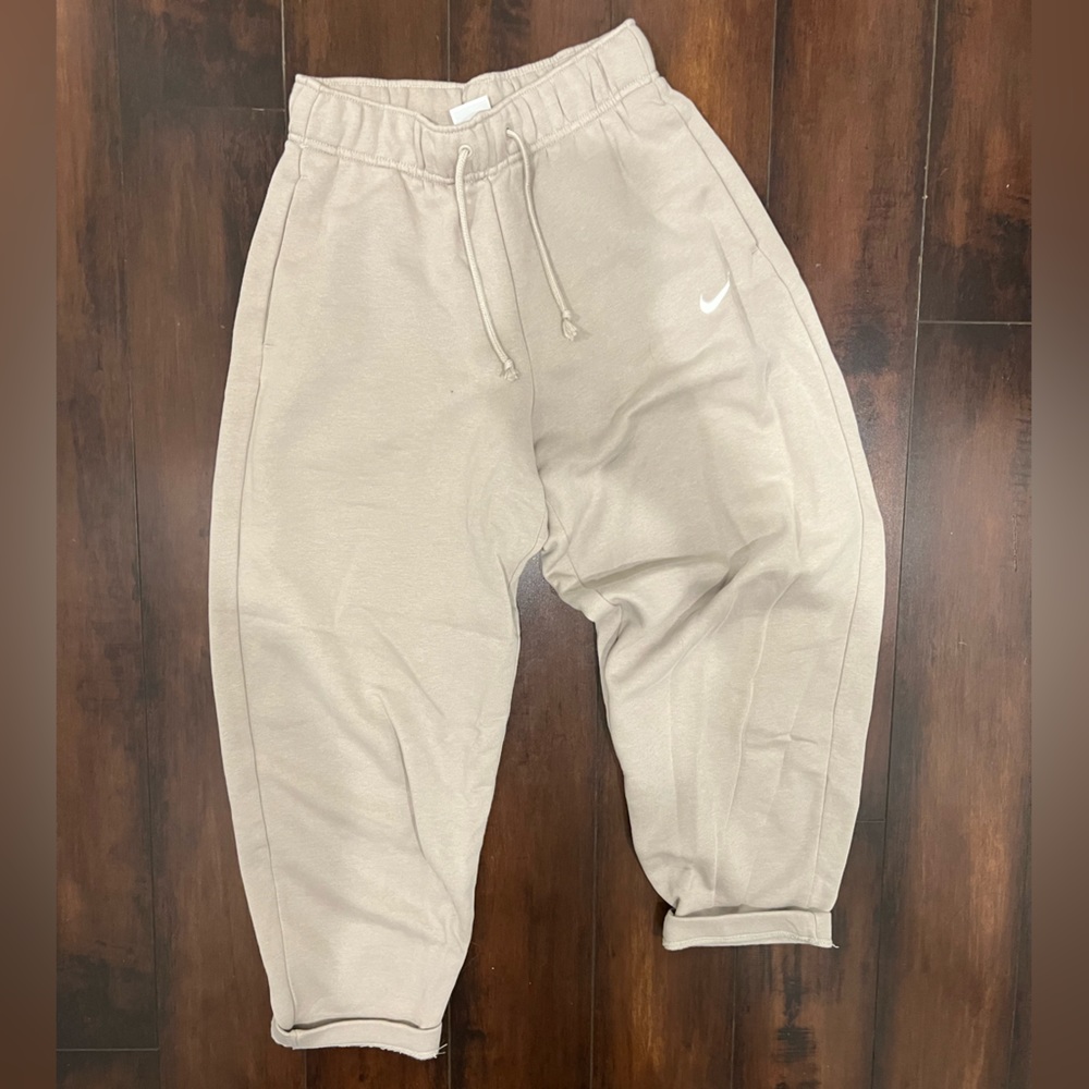 Nike sweatpants
